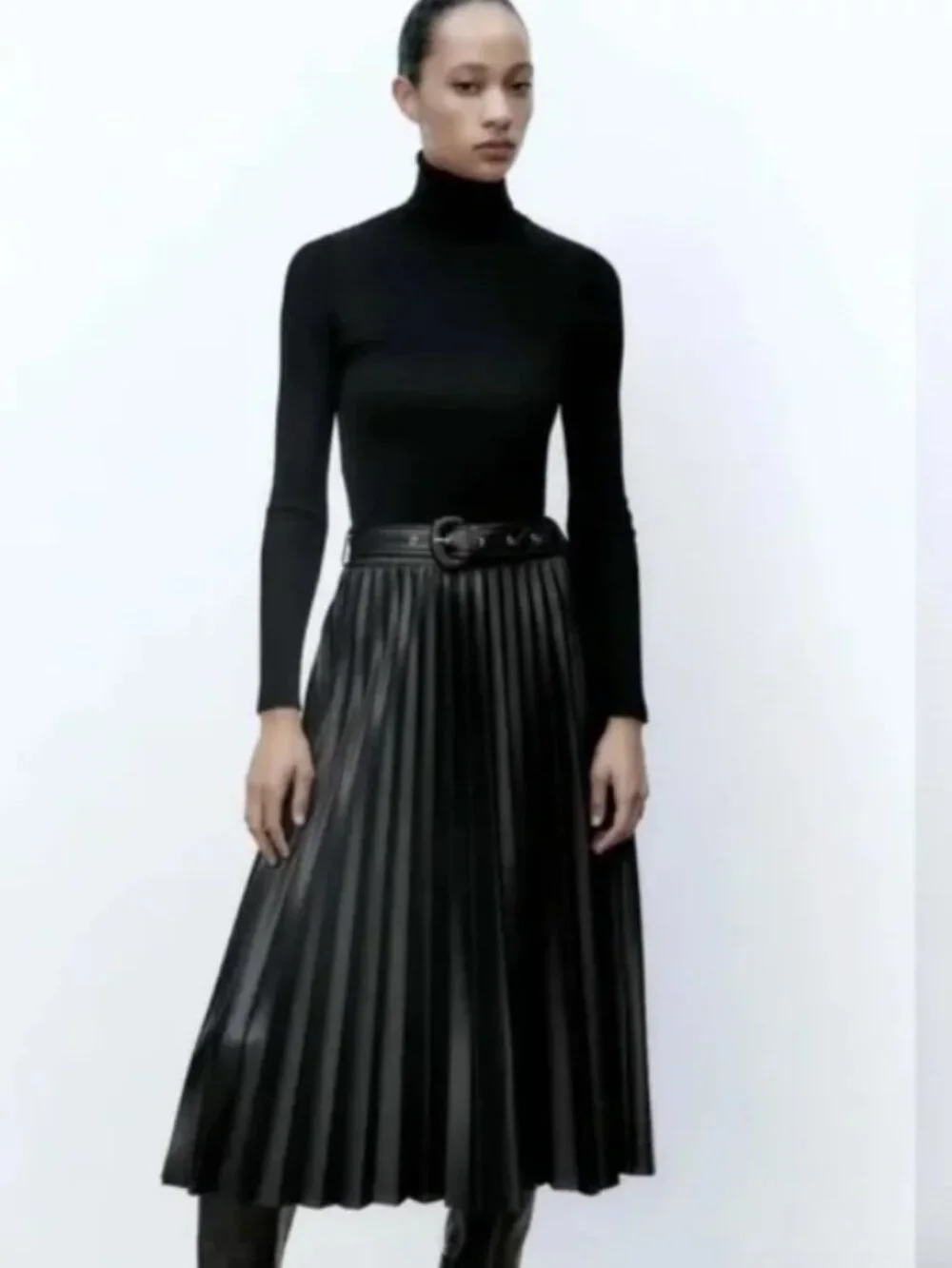 Zara Faux Leather Black Pleated Midi A-Line Skirt Size XL NO BELT - Picture 2 of 7